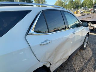 2020 Chevrolet Equinox Premier - Primary Damage Left Image